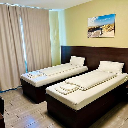 Hotel City Star フランクフルト エクステリア 写真