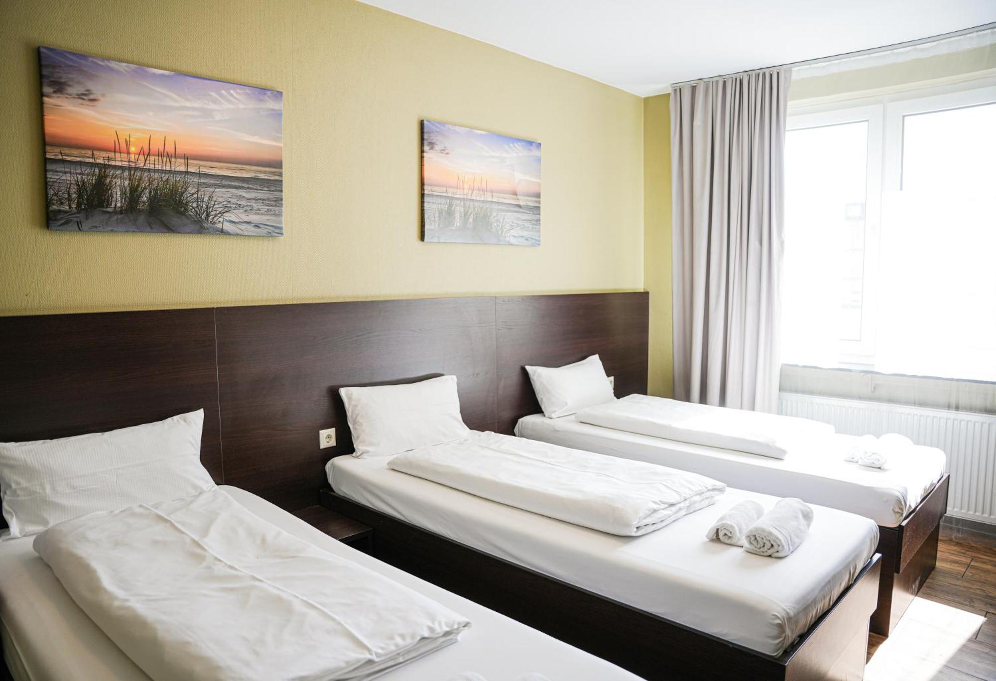 Hotel City Star フランクフルト エクステリア 写真
