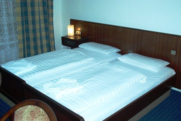 Hotel City Star フランクフルト 部屋 写真